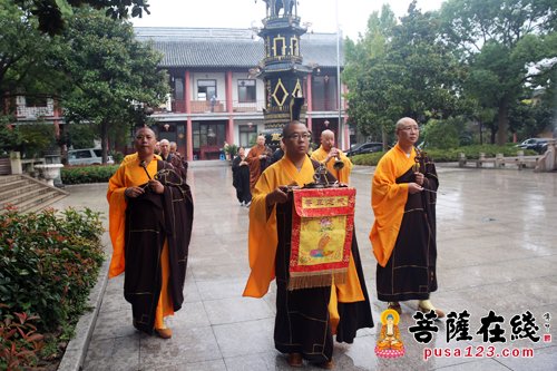 「佛教」上海洪福寺举行荫远老和尚圆寂十周年纪念传供法会