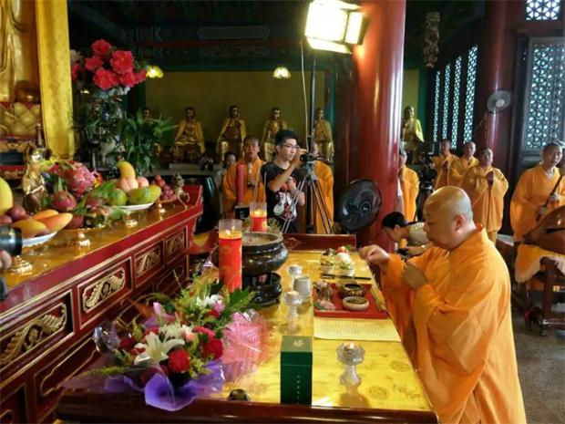 「佛教」明空长老圆寂二十周年纪念追思法会在河北保定观音寺举行