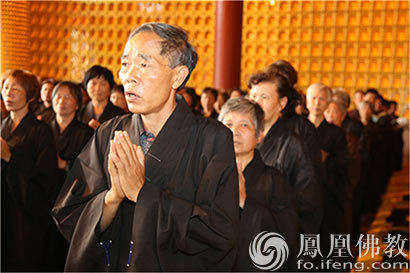 「佛教」缅怀本焕长老暨三水本焕寺三皈五戒法会隆重举行