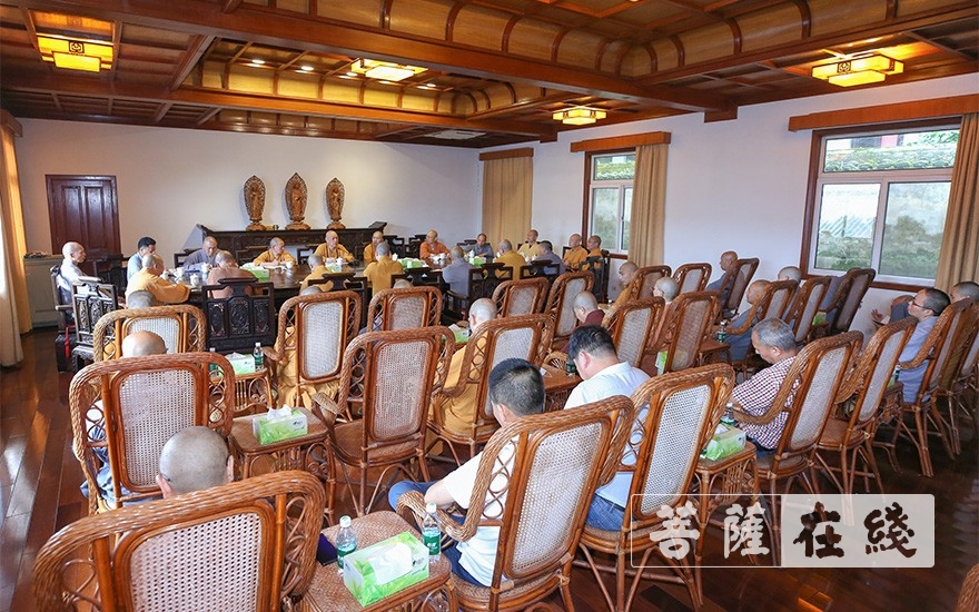 「普陀山」普陀山佛教协会召开全山寺院（单位）负责人安全工作会议