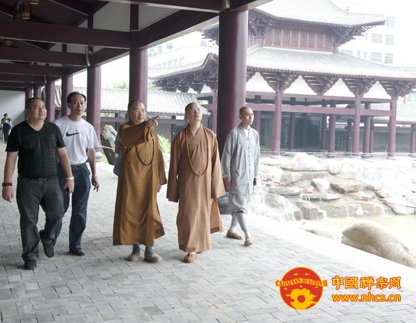 「佛教」加拿大佛教会会长达义法师参访广东南华禅寺