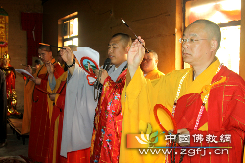 「药师如来」河北泊莲禅寺隆重举行药师佛开光仪式 「药师如来」河北泊莲禅寺隆重举行药师佛开光仪式