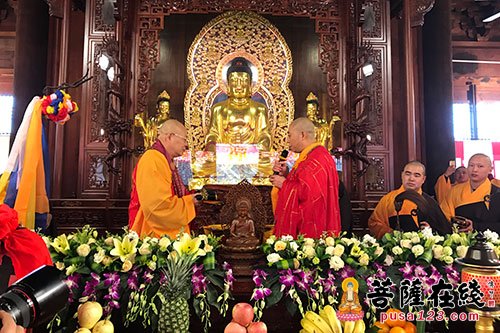 「佛教」隆醒大和尚升归元法座 传正法眼 承祖师意
