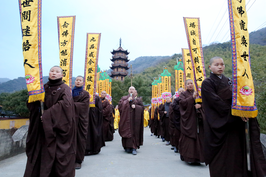 「传喜法师」慈母恩娑婆苦 圣佛悲愿莲池会——传喜法师送母生西金银舍利显母德 「传喜法师」慈母恩娑婆苦 圣佛悲愿莲池会——传喜法师送母生西金银舍利显母德