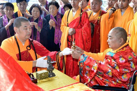「九华山」河南西九华山妙高禅寺迎奉佛舍利 引万千香客礼佛祈福