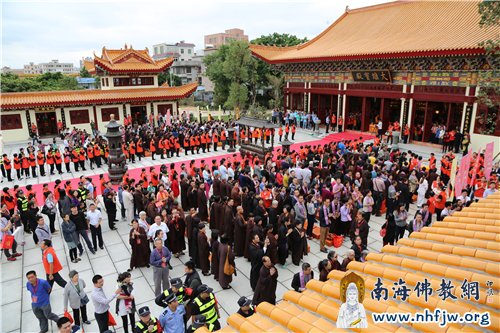 「佛教」广东深圳龙岗龙兴寺全殿落成开光祈福
