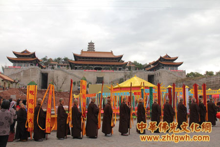 「坛城」广东梅州千佛塔寺隆重举行全国最大药师坛城动土兴建仪式