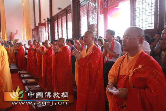 「佛教」山东潍坊寿光宁国寺隆重举行全堂佛像开光大典 「佛教」山东潍坊寿光宁国寺隆重举行全堂佛像开光大典