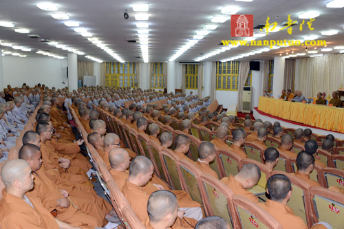 「佛教」福建闽南佛学院召开2014年暑期放假大会