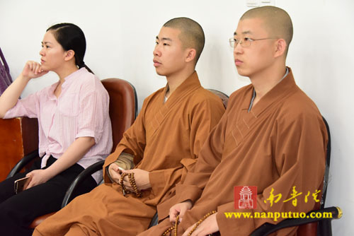 「佛教」美国玄奘寺住持心海法师应邀到闽南佛学院作“玄奘精神与当代佛教”专题讲座 「佛教」美国玄奘寺住持心海法师应邀到闽南佛学院作“玄奘精神与当代佛教”专题讲座