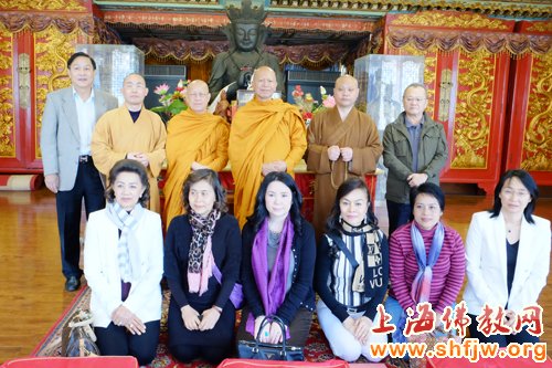 「佛教」泰国法界佛教参访团一行参访上海龙华古寺