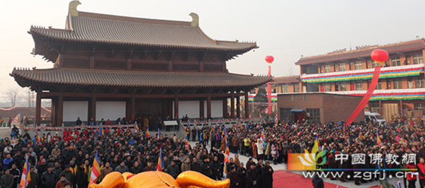 河南省安阳市定国讲寺上梁庆典法会圆满
