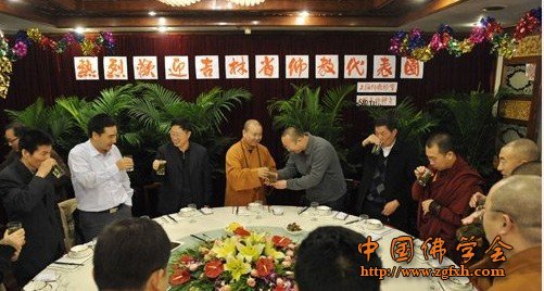 「佛教」吉林省佛教代表团前往上海玉佛禅寺参观交流