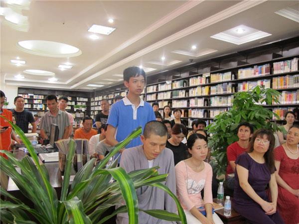 「本焕长老」广东深圳弘法寺举行静心读书会
