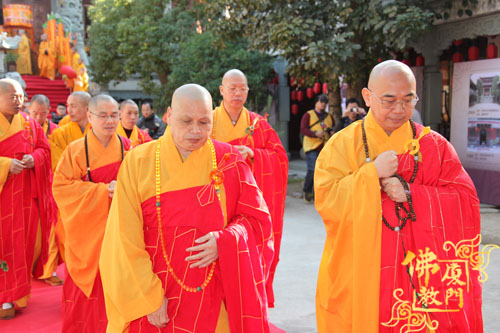 「佛教」首届闽台佛教梵呗文化音乐节新春祈福法会在进明寺举行
