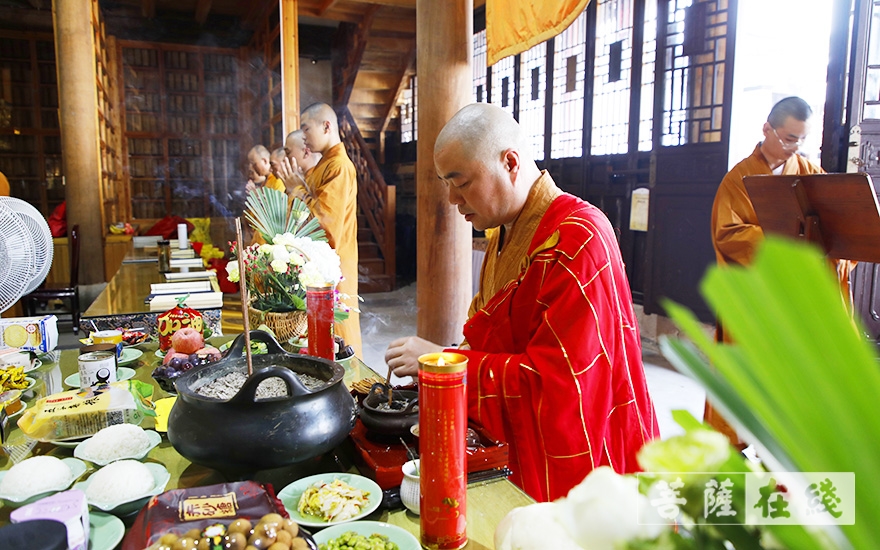 「佛教」诸佛欢喜 安吉北天目灵峰讲寺举行盂兰盆法会 「佛教」诸佛欢喜 安吉北天目灵峰讲寺举行盂兰盆法会