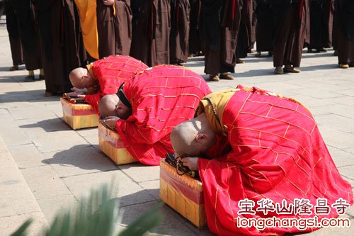 「宝华山」江苏省宝华山隆昌寺传授三坛大戒法会初坛隆重举行