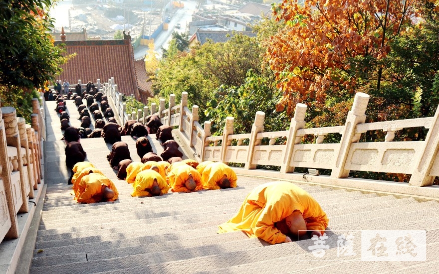「佛教」观音菩萨出家日 徐州兴化禅寺举行朝山拜佛活动