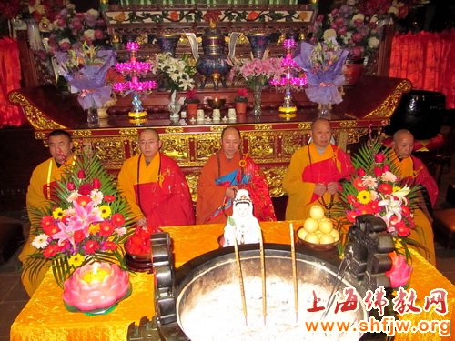 「佛教」上海西林禅寺举办乙未年初九供天祈福法会