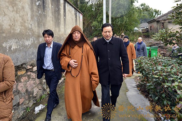 「佛教」普济禅寺道慈大和尚一行看望慰问重病患者 真情帮扶暖人心