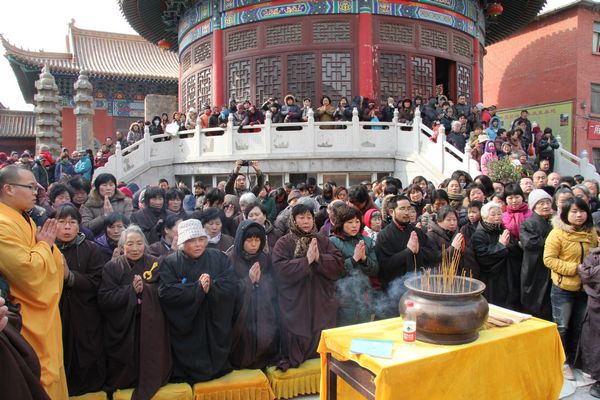 「佛教」河南省开封市古观音寺隆重举行“万人放生大会”