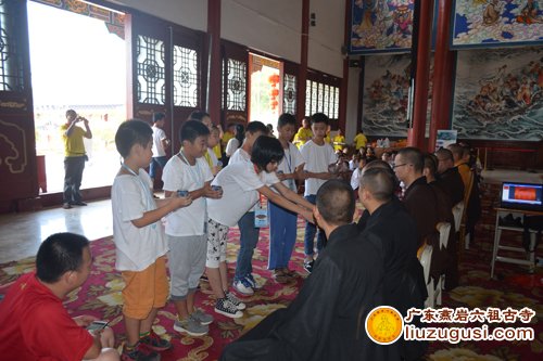 广东燕岩六祖古寺夏令营 顺利闭幕