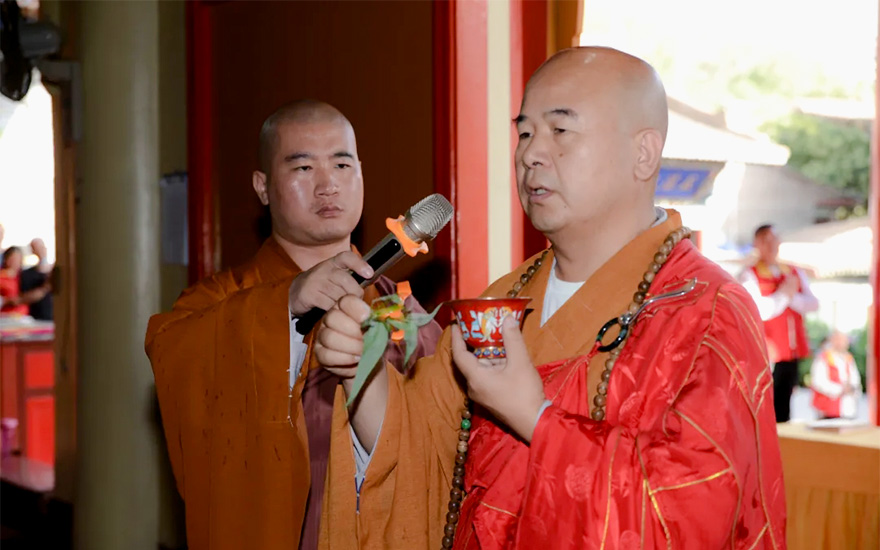 「观音」五泉山浚源寺举行观世音菩萨成道纪念日共修法会 「观音」五泉山浚源寺举行观世音菩萨成道纪念日共修法会