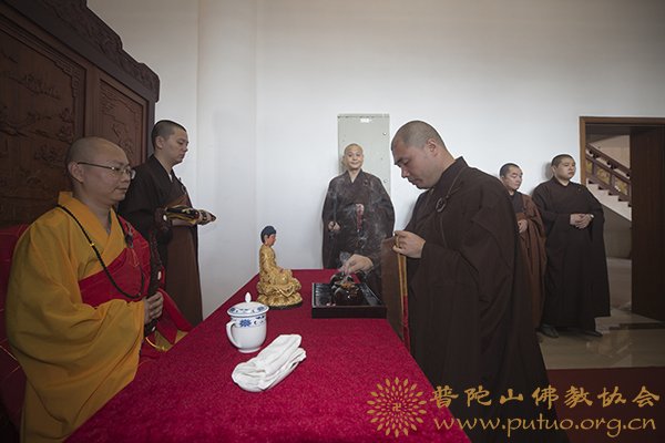 「佛教」念顺法师应邀于宝陀讲寺作《菩萨六度的生活实践》佛学专题讲座