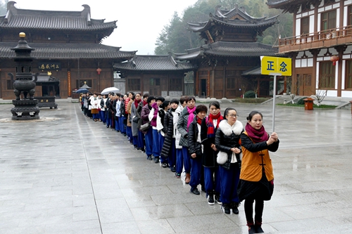 「安福寺」2016年首次安福“一日禅”在浙江天圣山安福寺举行