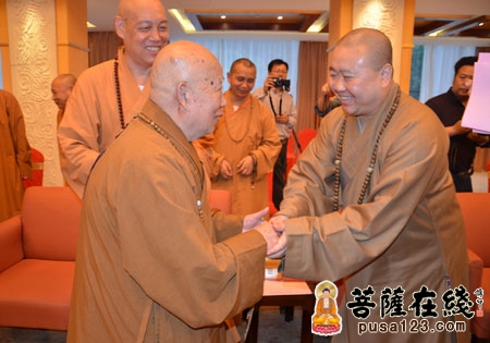 「佛教」两岸三地佛教天台宗交流大会欢迎仪式在浙江天台县举行 「佛教」两岸三地佛教天台宗交流大会欢迎仪式在浙江天台县举行