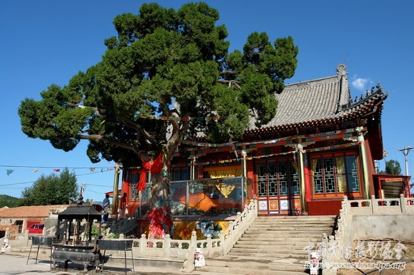 「五台山」洛桑陀美仁波切略传（二）