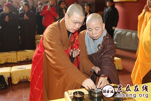 「佛教」上海东林寺举办达缘长老圆寂十周年传供法会 「佛教」上海东林寺举办达缘长老圆寂十周年传供法会