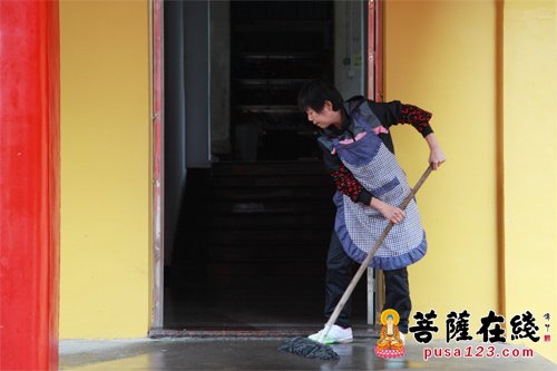 「佛教」能仁的布施者 菩萨的行者