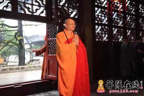 「灵岩山寺」灵岩山寺举行宏度法师晋院仪式 承继净土宗风 弘灵岩道风
