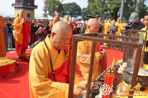 「佛教」2015祈祷世界和平消灾延寿放生法会于江苏苏州重元寺隆重举行