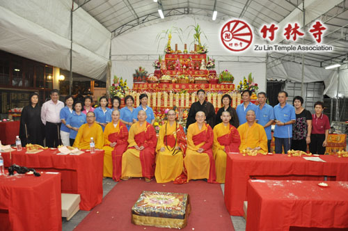 「佛教」新加坡竹林寺举行斋供诸天法会
