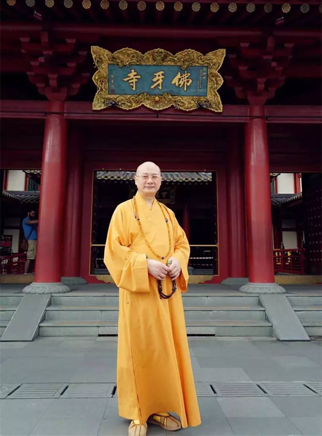 「传喜法师」处处光明——传喜法师印尼 新加坡弘法行圆满