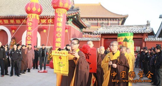 「盘古」佛像开光暨果慈法师晋院法会在河北省青县盘古寺隆重举行
