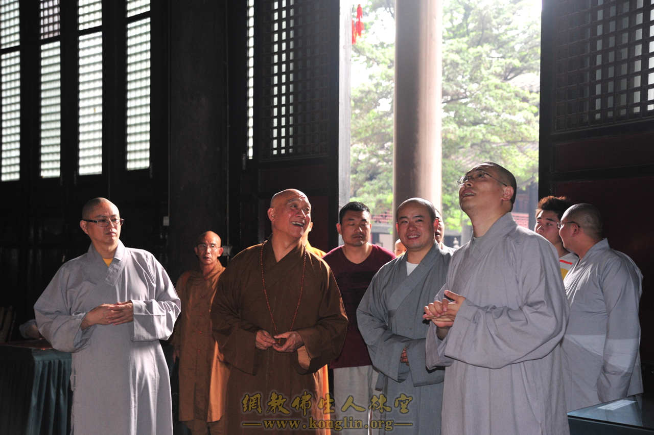 「文殊院」台湾广心法师一行参访四川成都文殊院
