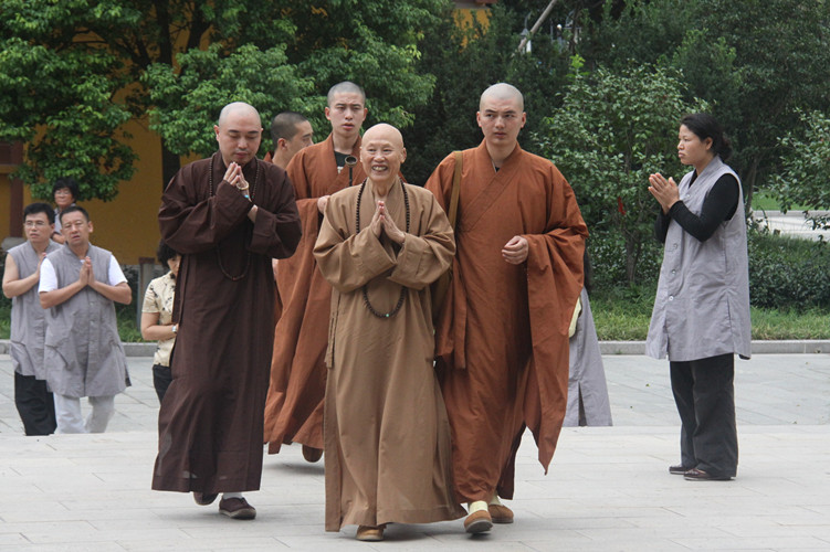 江苏同觉寺2013年秋季禅修营暨“迎中秋·庆团圆”中秋慈善晚会