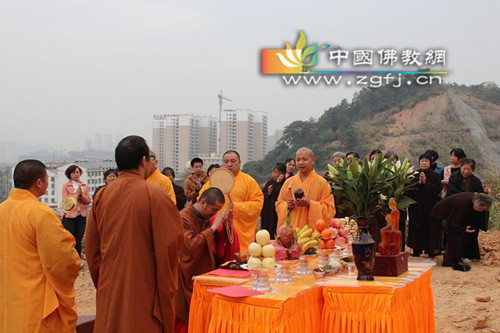 「咸宁市」湖北咸宁大乘禅寺和云堂圆满举行奠基仪式