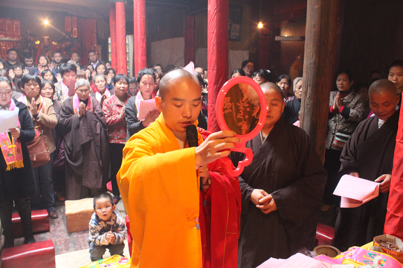 「地藏菩萨佛像」武汉宝桥寺圆满举办地藏菩萨开光法会
