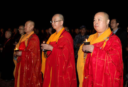 「佛教」尼泊尔中华寺在蓝毗尼圣园隆重举行传灯法会