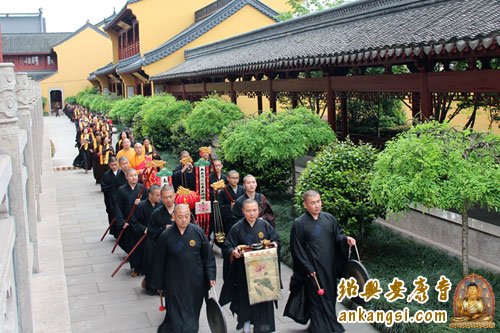 「华严」浙江绍兴安康寺寺举行丙申年华严法会熏坛洒净仪式