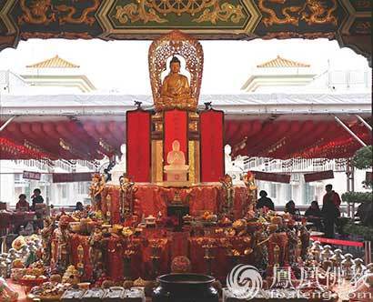 「佛教」香港观宗寺庆祝香港回归20周年 800余四众弟子诵经祈福