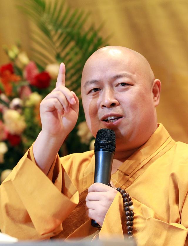 「释迦牟尼」印顺大和尚佛陀出家日开示：一念菩萨一念凡夫