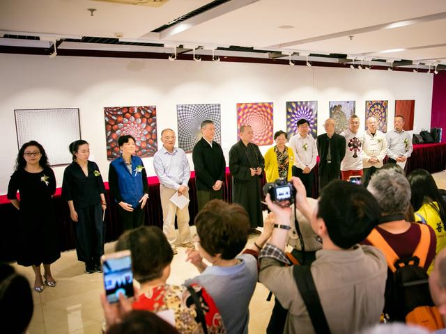 「摄影」“念——玉佛禅寺”张嘉匀视觉艺术作品展在上海启幕