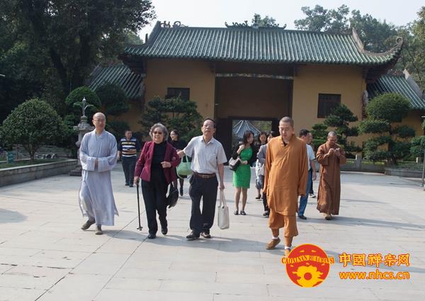 「李汉魂」南华禅寺大护法李汉魂将军女儿李浈女士到访南华禅寺