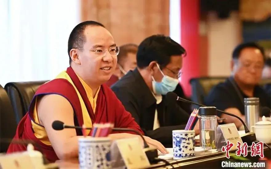 「班禅喇嘛」十一世班禅：宗教要与时俱进，不断提升中国化水平