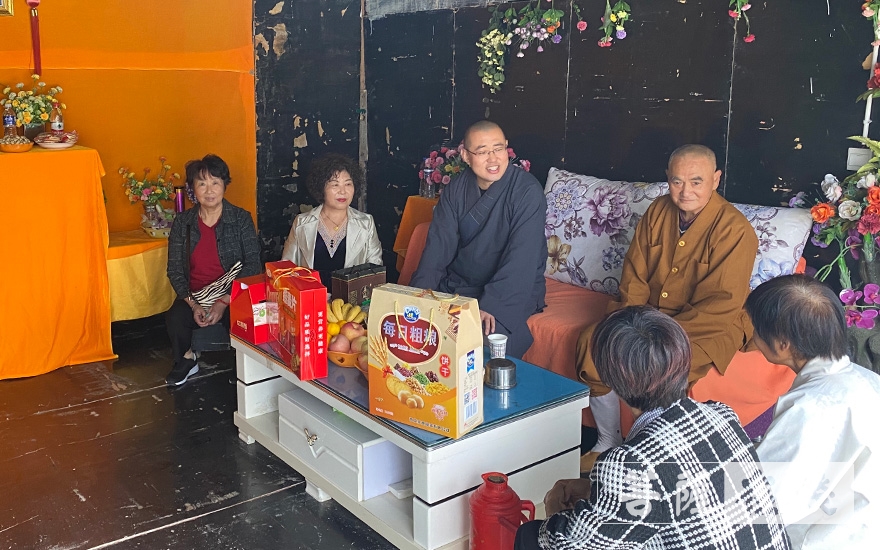 「佛教」陕西省汉中市城固县佛教协会开展中秋节慰问并检查安全工作